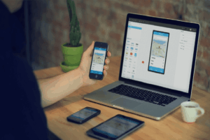 برنامهنویسی موبایل: راهنمای جامع برای ورود به دنیای اپلیکیشنها